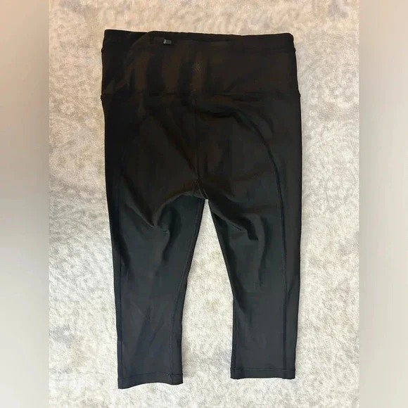 Athleta Accelerate Crop Leggings - Picture 4 of 5